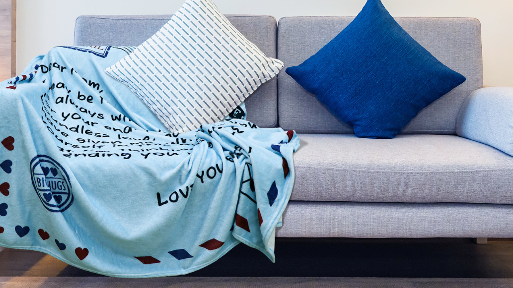 Load video: Super soft blanket for Mother&#39;s Day gifts from daughter or son video overview