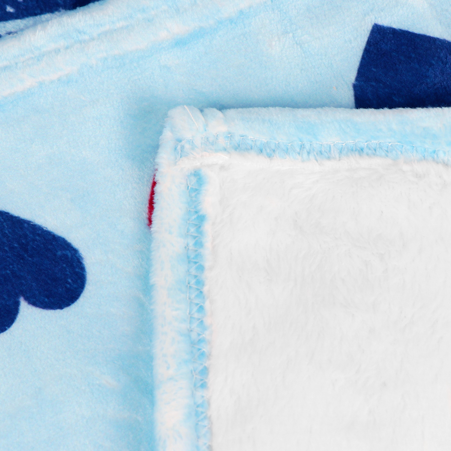 close up on a throw blanket for bed