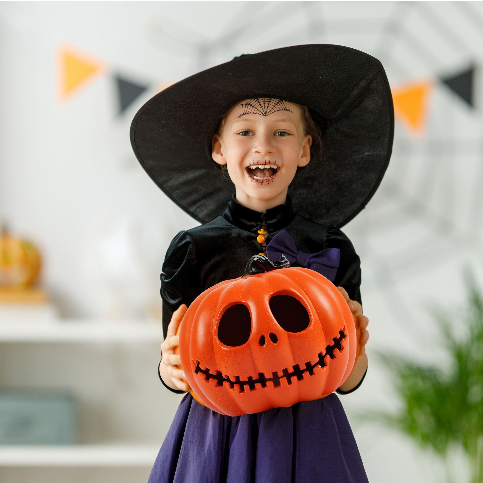 halloween pumpkin lantern for kids